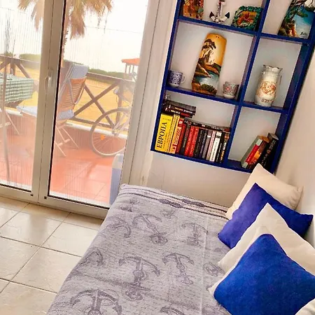 On The 폴리크로노