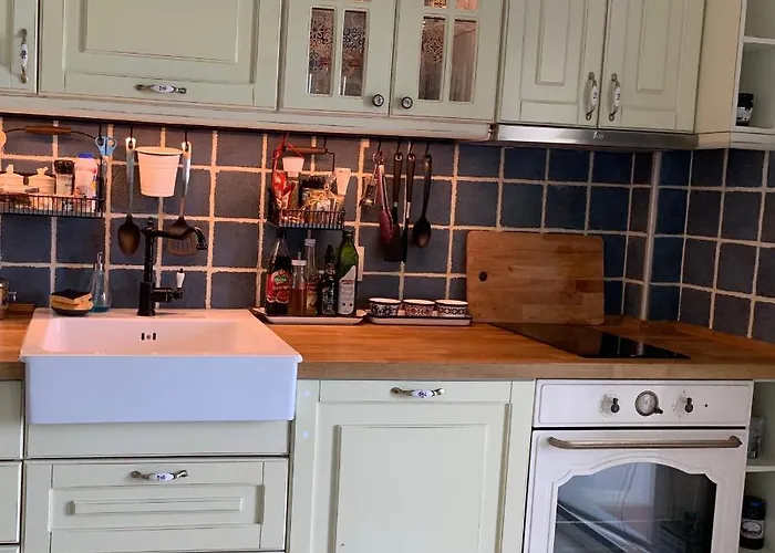 On The 波利克罗诺