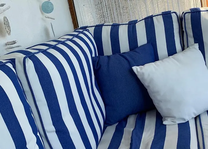 On The Apartamento Polychrono